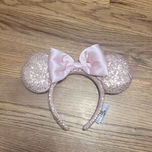 Disney Parks Minnie Mouse Ears - All over sequence with   Light 🎀